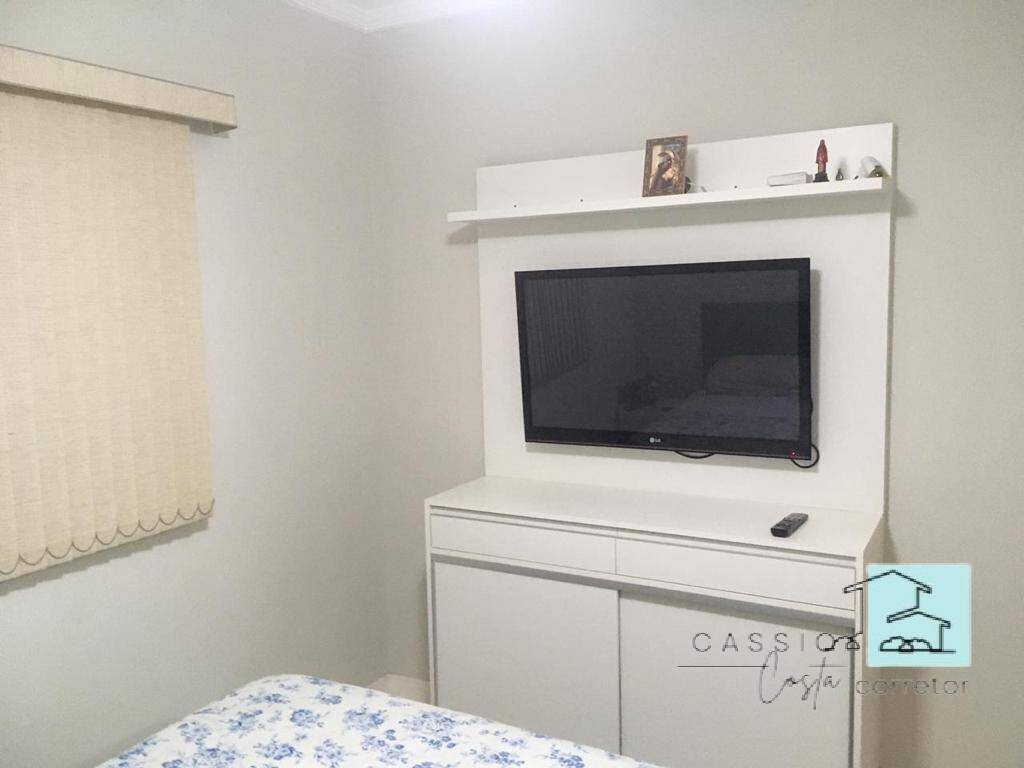 Apartamento à venda com 3 quartos, 63m² - Foto 2