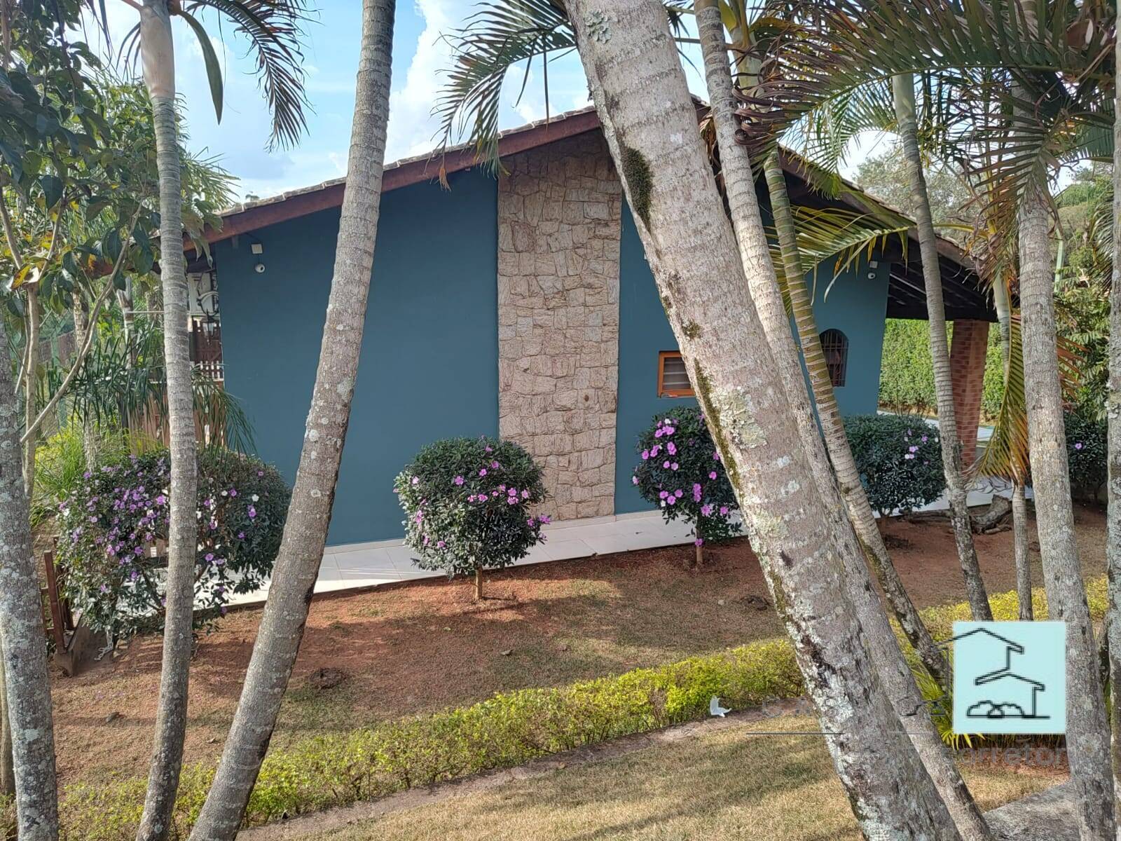 Fazenda à venda com 3 quartos, 400m² - Foto 2