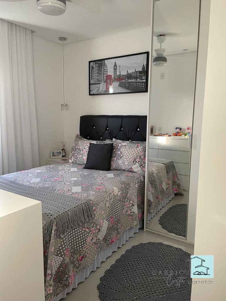 Apartamento à venda com 2 quartos, 61m² - Foto 14