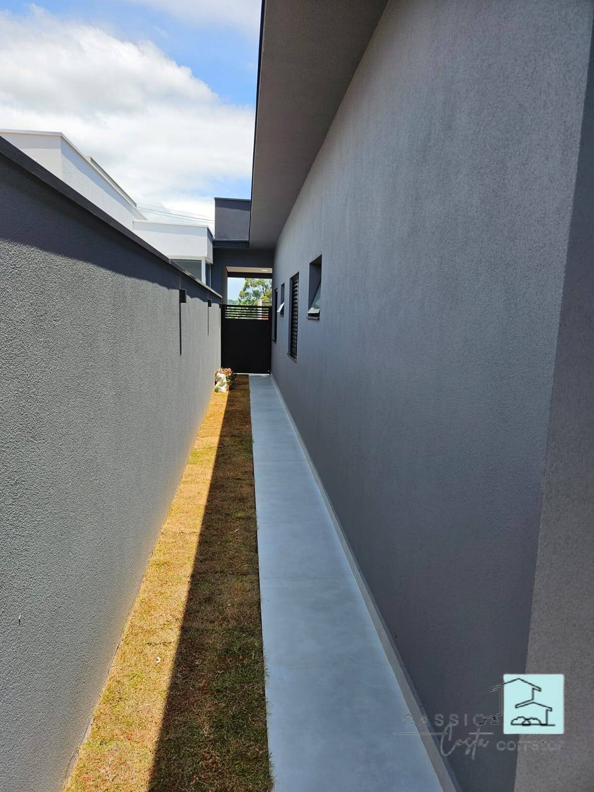 Casa à venda com 3 quartos, 300m² - Foto 19