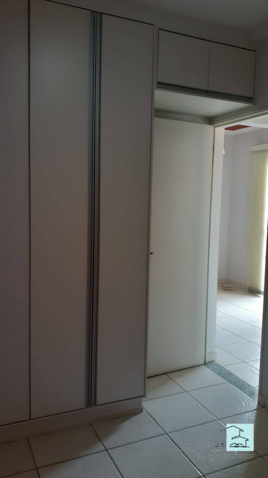 Apartamento à venda com 2 quartos, 49m² - Foto 4