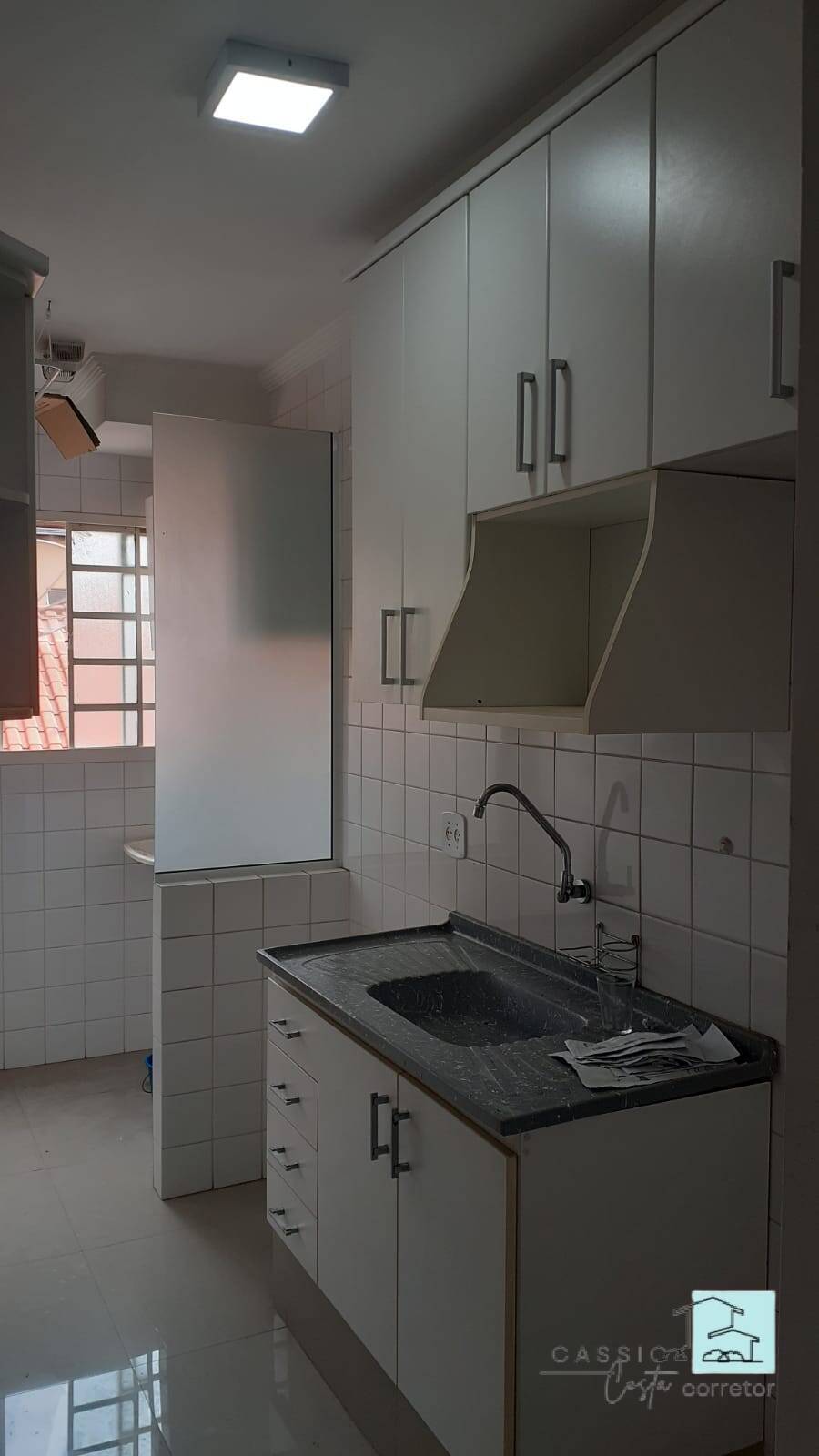 Apartamento à venda com 2 quartos, 49m² - Foto 9