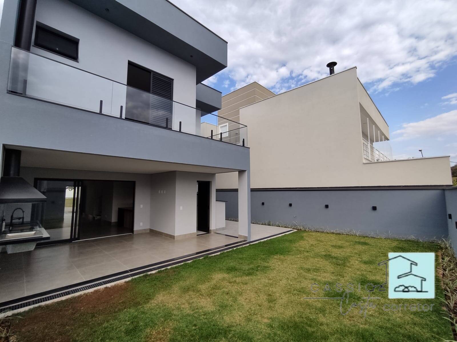 Casa à venda com 3 quartos, 194m² - Foto 16