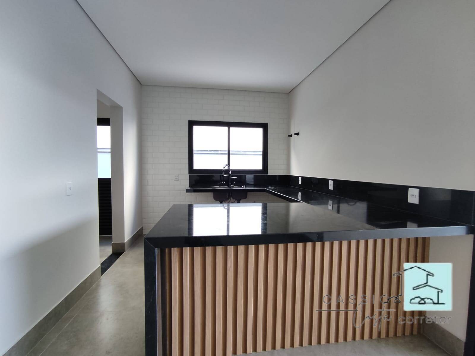 Casa à venda com 3 quartos, 194m² - Foto 8