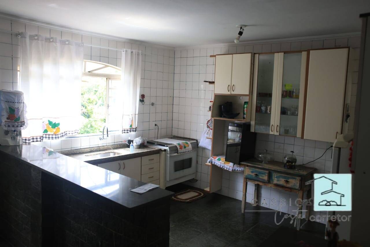 Fazenda à venda com 3 quartos, 2167m² - Foto 18