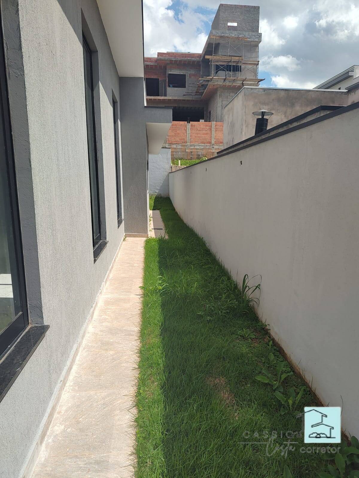 Casa de Condomínio à venda com 3 quartos, 250m² - Foto 20