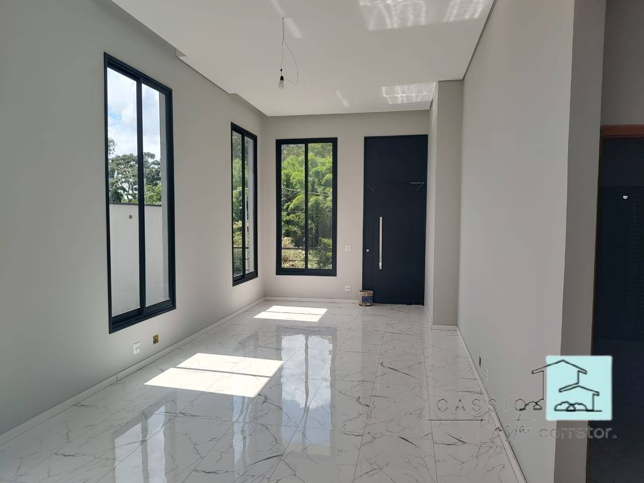 Casa de Condomínio à venda com 3 quartos, 250m² - Foto 9