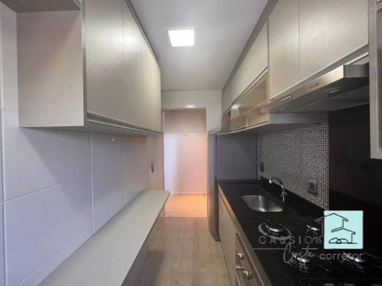 Apartamento à venda e aluguel com 3 quartos, 72m² - Foto 10