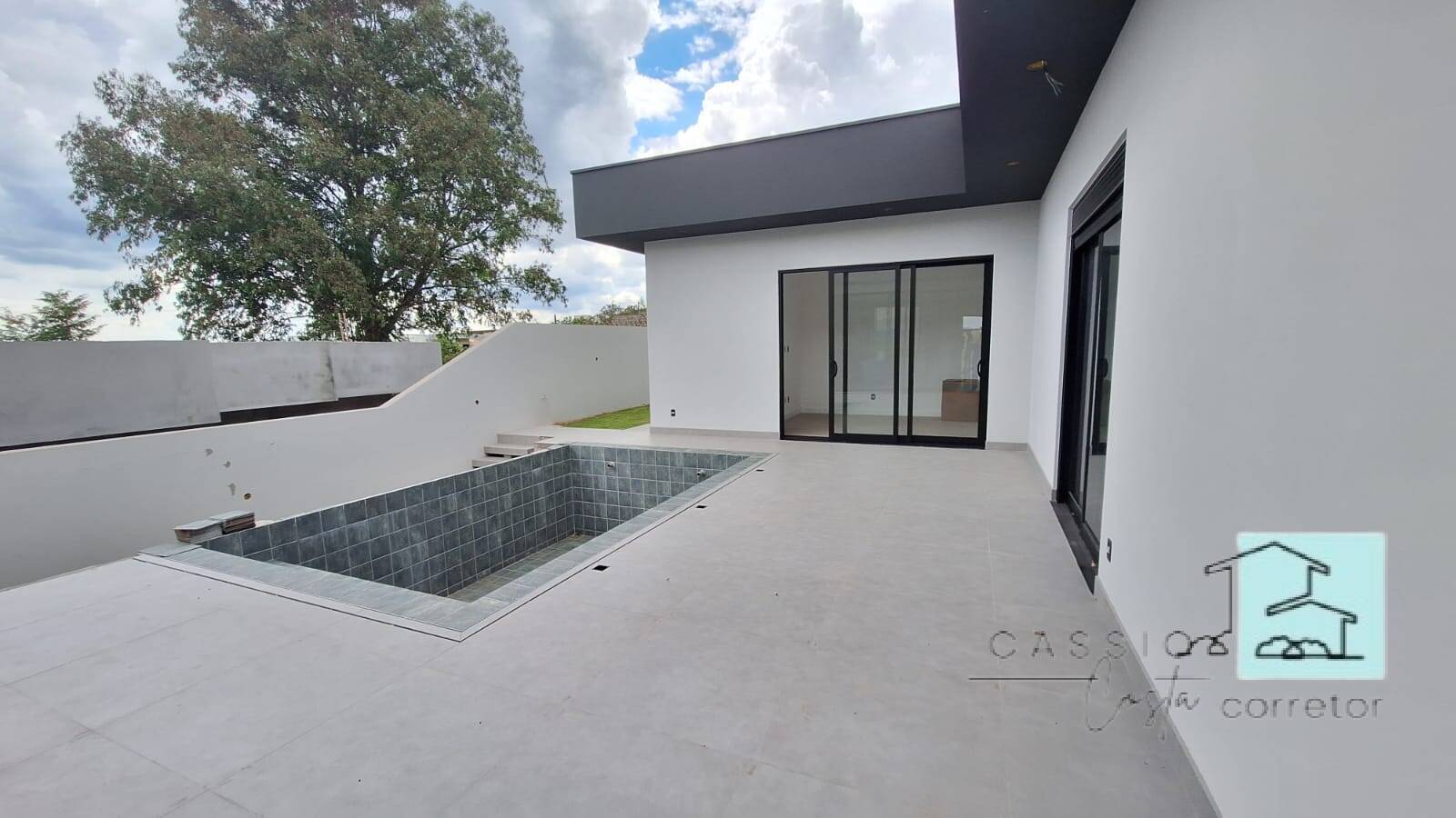 Casa de Condomínio à venda com 3 quartos, 270m² - Foto 5