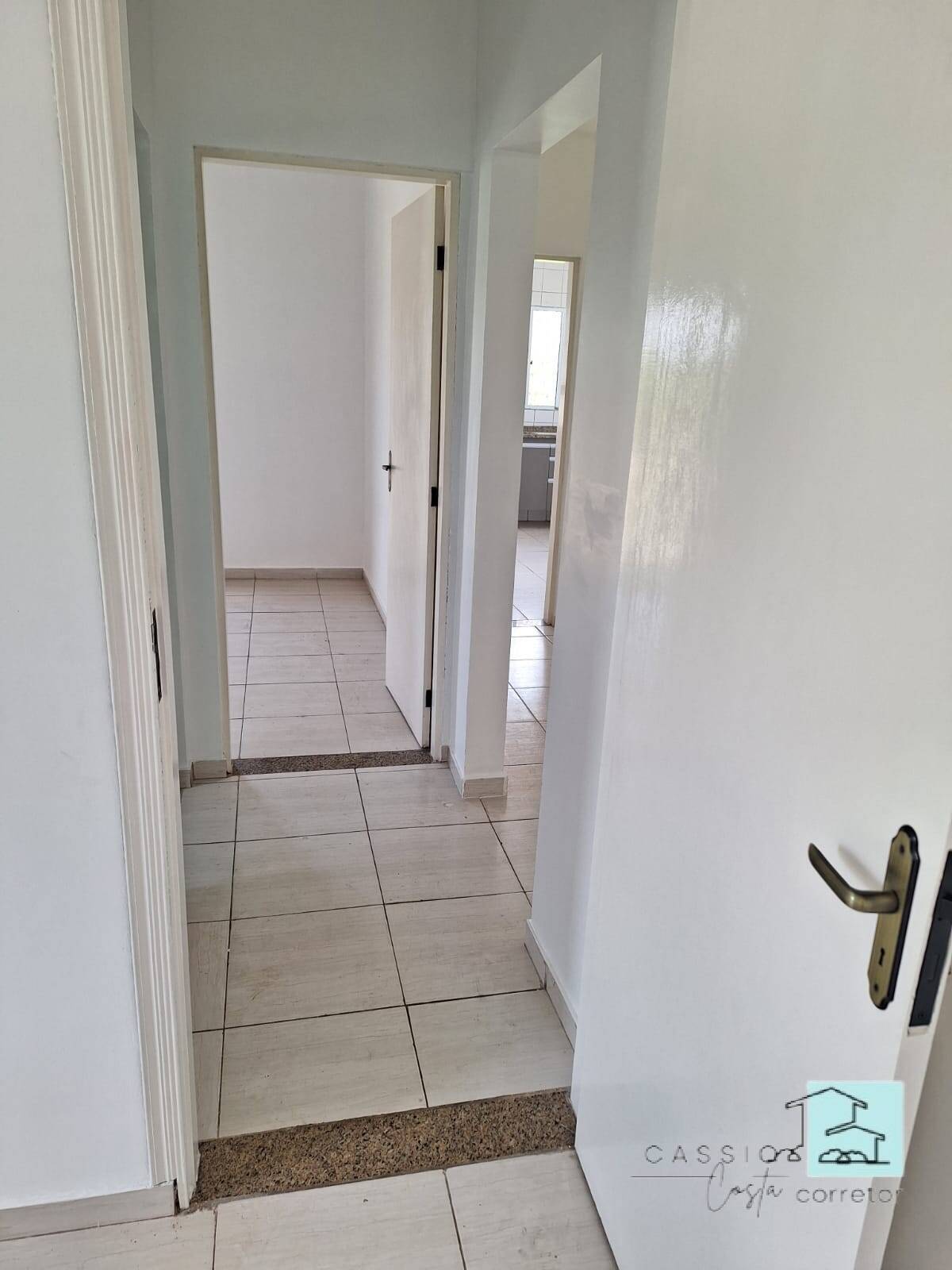 Apartamento à venda com 2 quartos, 64m² - Foto 14