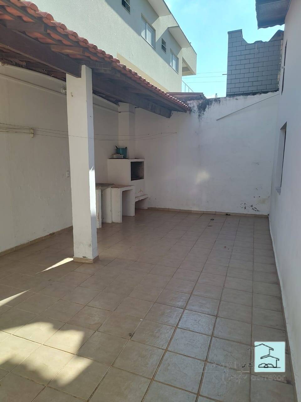 Casa à venda com 3 quartos, 190m² - Foto 17