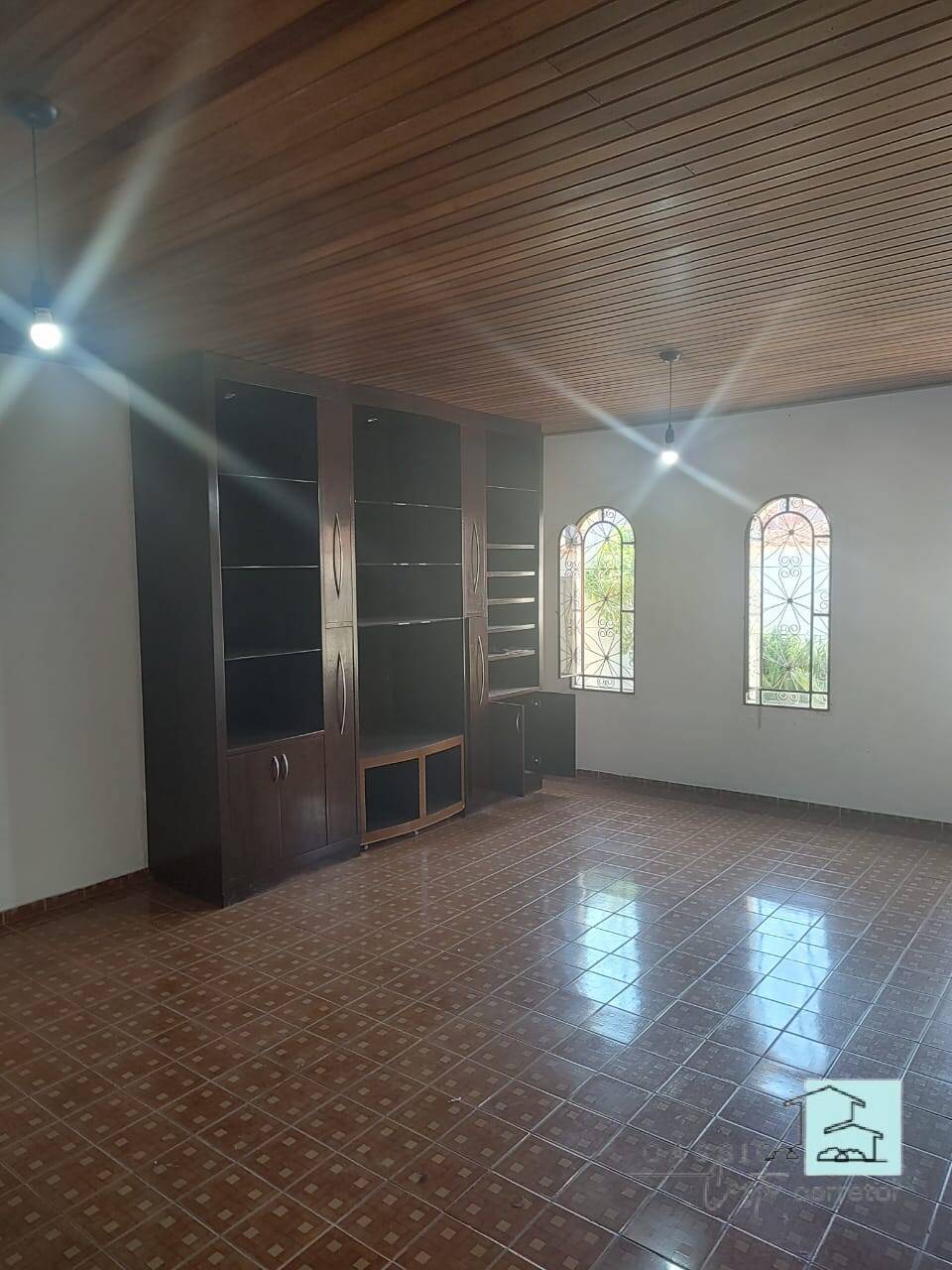 Casa à venda com 3 quartos, 190m² - Foto 4