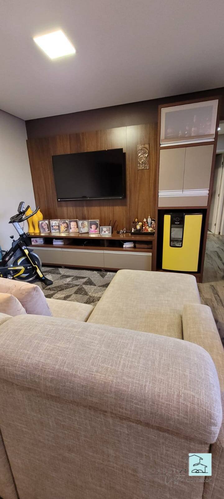 Apartamento à venda com 3 quartos, 72m² - Foto 1