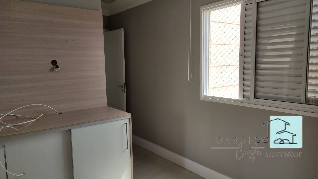 Apartamento à venda com 3 quartos, 94m² - Foto 7