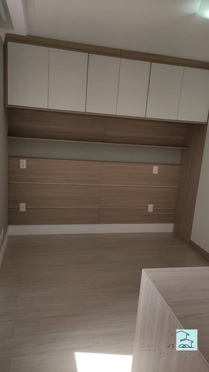 Apartamento à venda com 3 quartos, 94m² - Foto 8