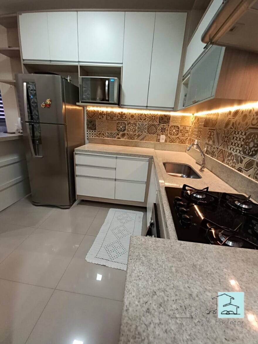 Apartamento à venda com 2 quartos, 73m² - Foto 4